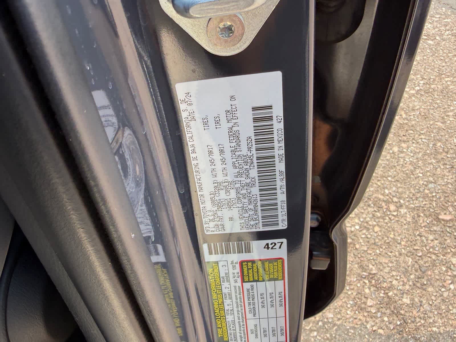 Used 2024 Toyota Tacoma SR5 AWD/4WD image 29