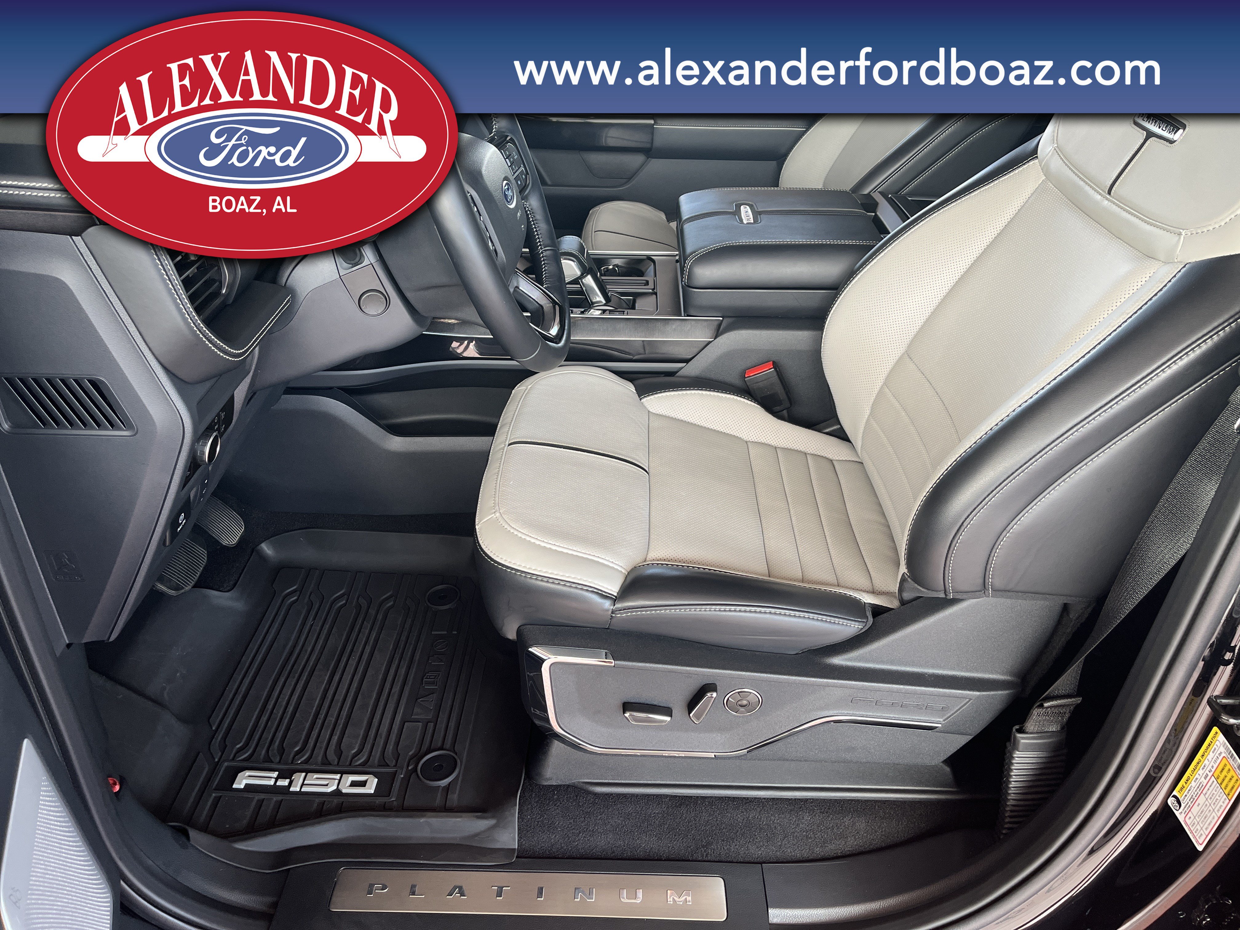 Used 2025 Ford F150 Lightning Platinum AWD/4WD image 14