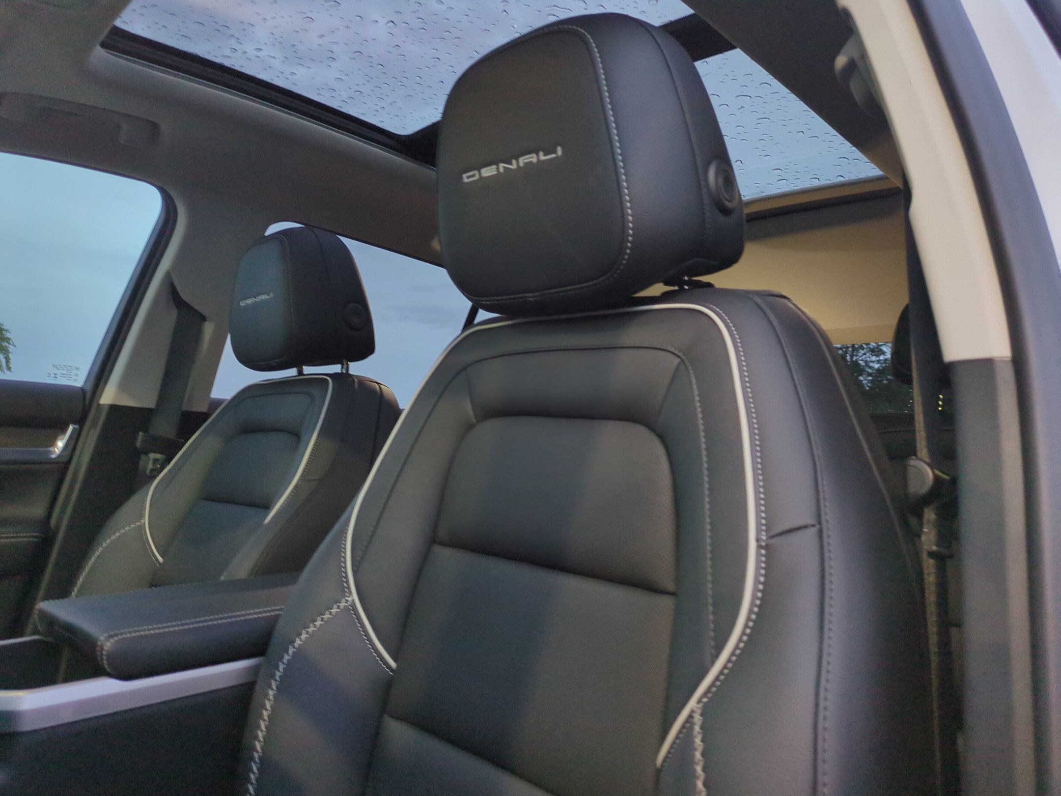Used 2026 GMC Terrain Denali w/ LPO, Floor Liner Package AWD/4WD image 16