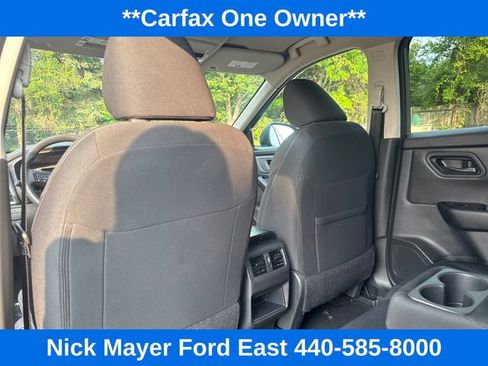 Used 2024 Nissan Rogue S FWD image 15