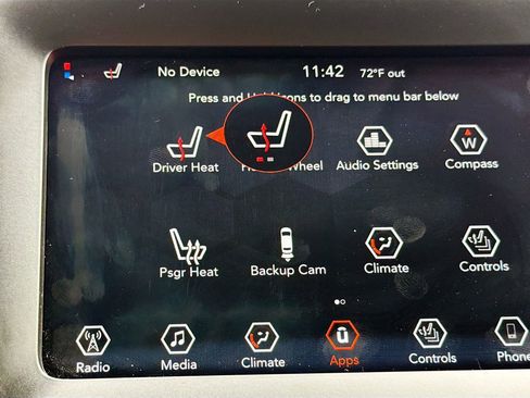 Used 2021 Jeep Cherokee Latitude Plus image 24