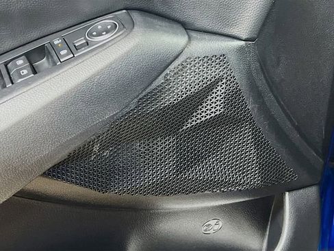 Certified 2024 Kia Seltos S image 19