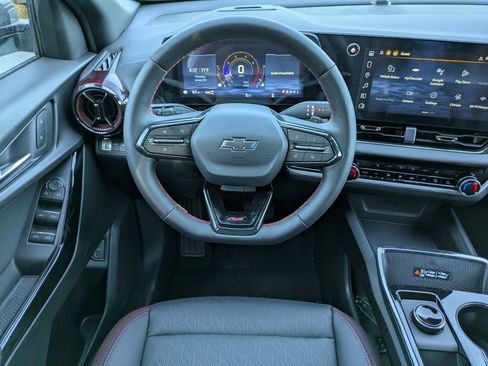 New 2026 Chevrolet Equinox RS image 17