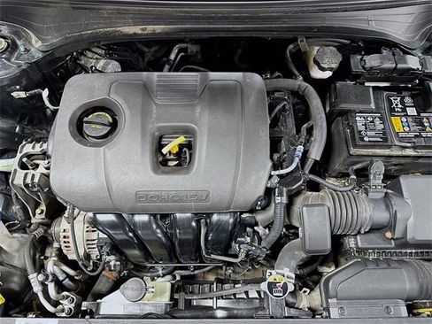 Used 2023 Kia Forte GT-Line w/ GT-Line Premium Package image 31