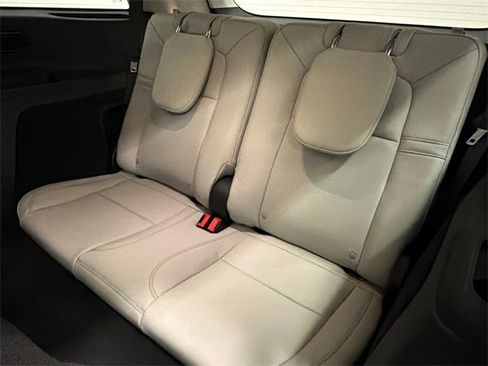 New 2026 Lincoln Aviator AWD image 18