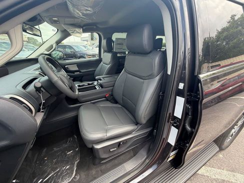 New 2026 Ford Expedition Active RWD image 7