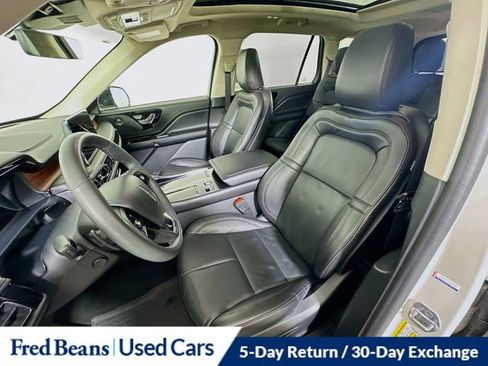 Used 2024 Lincoln Aviator Reserve w/ Equipment Group 201A AWD/4WD image 24