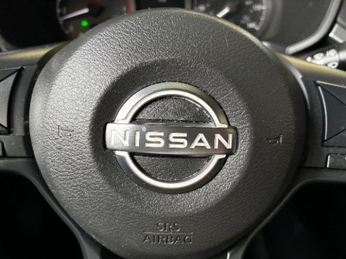 Used 2024 Nissan Altima 2.5 S FWD image 18