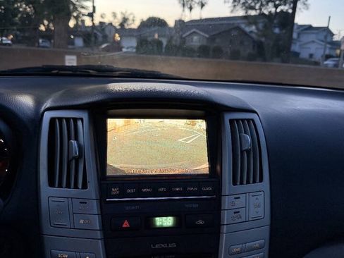 Used 2004 Lexus RX 330 FWD image 17