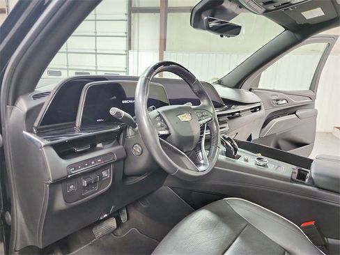 Used 2023 Cadillac Escalade Sport image 18