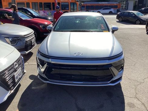 Used 2025 Hyundai Sonata SEL FWD image 5