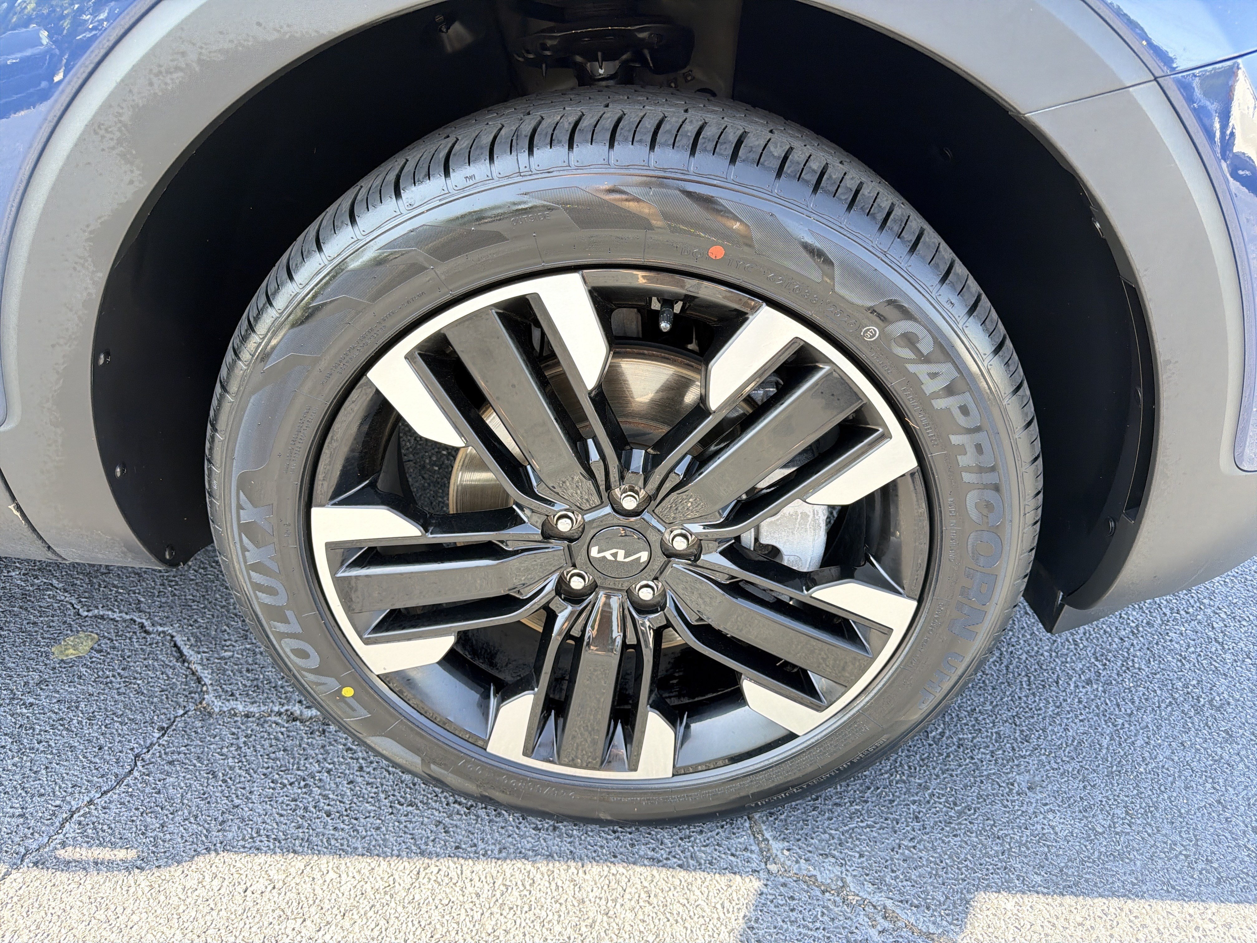 Used 2024 Kia Telluride SX FWD image 30