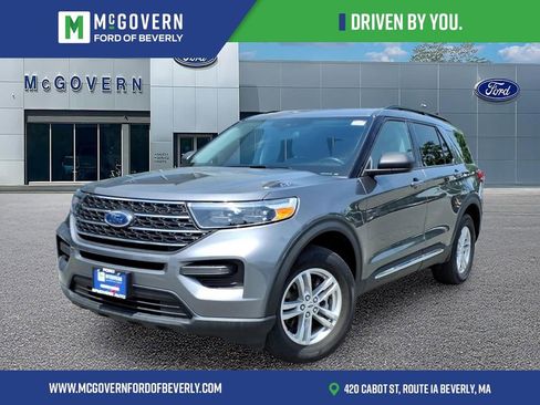 Used 2022 Ford Explorer XLT AWD/4WD image 1