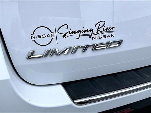 Used 2022 Ford Explorer Limited image 21