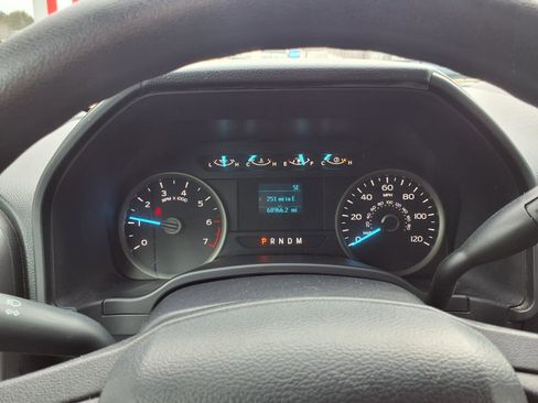 Used 2020 Ford F150 XLT image 8