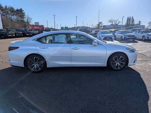 Used 2023 Lexus ES 350 w/ Premium Package image 7