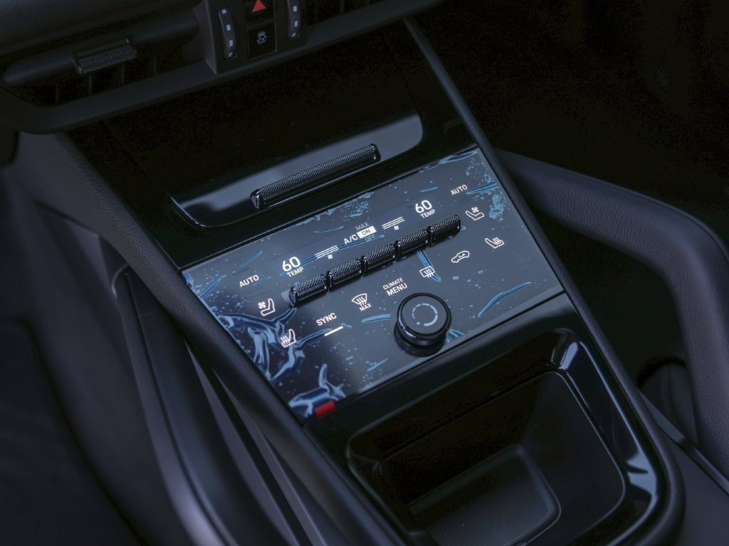 Certified 2026 Porsche Cayenne AWD/4WD image 26
