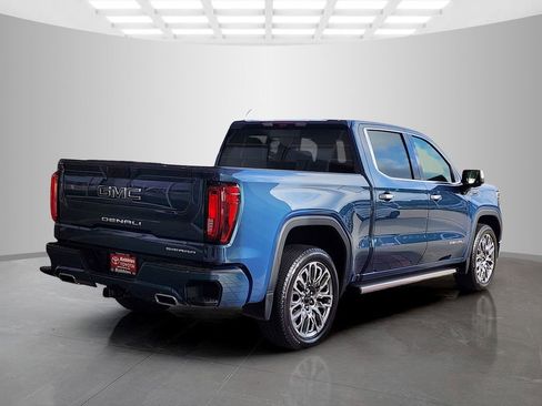 Used 2025 GMC Sierra 1500 Denali Ultimate AWD/4WD image 5