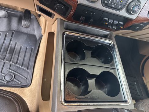 Used 2016 Ford F350 King Ranch w/ FX4 Off-Road Package image 11