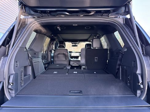 New 2026 Ford Expedition Platinum w/ Stealth Appearance Package image 6