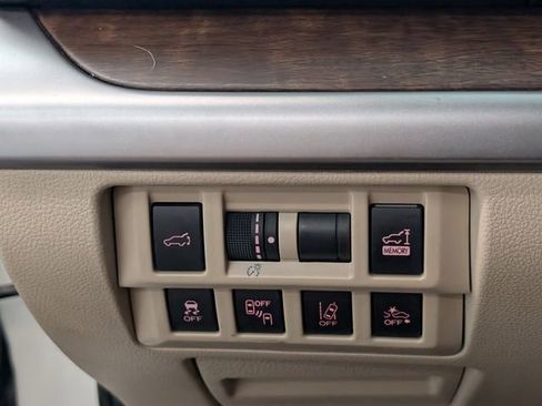 Used 2018 Subaru Outback 2.5i Limited image 23