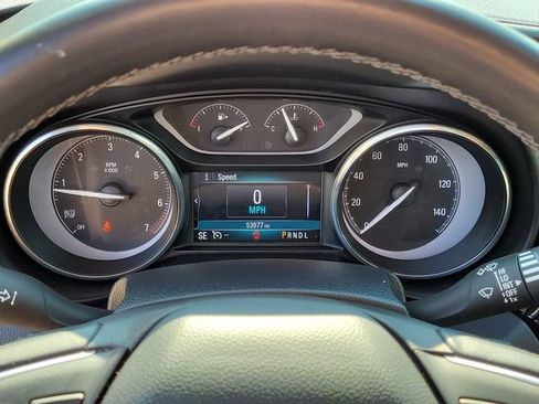Used 2019 Buick Envision Essence FWD image 25