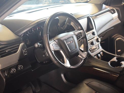 Used 2018 GMC Yukon XL SLT AWD/4WD image 27