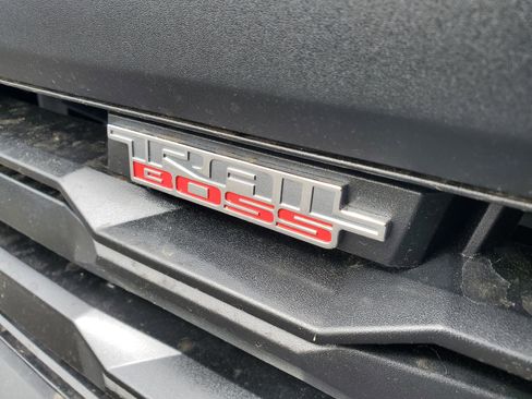 New 2026 Chevrolet Colorado Trail Boss AWD/4WD image 28