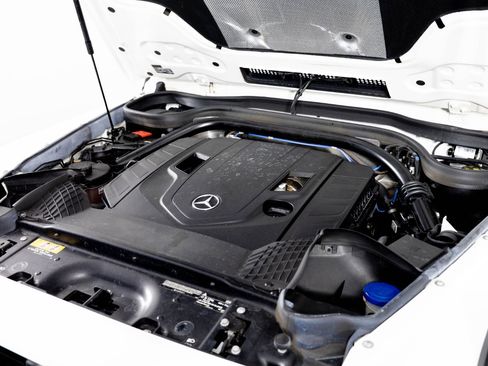 Used 2023 Mercedes-Benz G 550 image 43