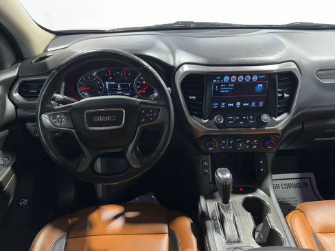 Used 2018 GMC Acadia SLT AWD/4WD image 12