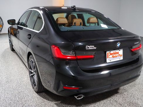 Used 2021 BMW 330i Sedan image 9
