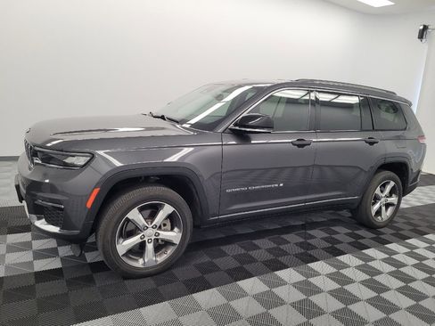 Used 2021 Jeep Grand Cherokee L Limited image 2