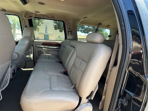 Used 2000 Ford Excursion Limited AWD/4WD image 9