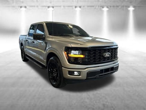 Used 2025 Ford F150 STX w/ STX Black Appearance Package RWD image 2