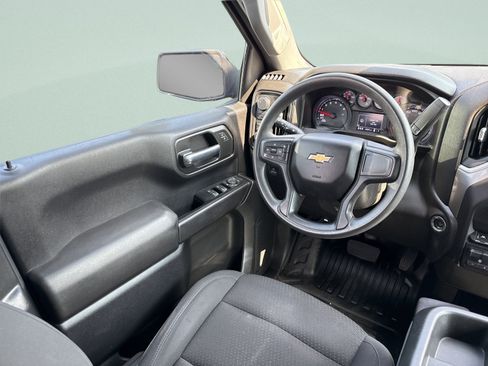 Used 2024 Chevrolet Silverado 1500 W/T w/ WT Value Package AWD/4WD image 22