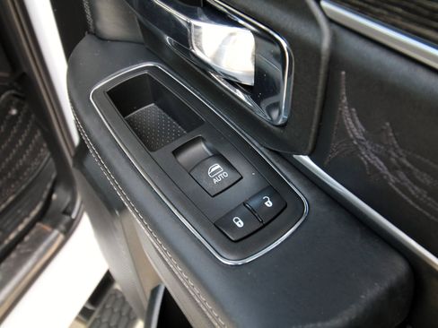 Used 2018 RAM 1500 Limited AWD/4WD image 36