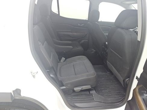Used 2023 GMC Acadia SLE w/ Driver Convenience Package image 21