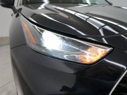 Used 2023 Toyota Highlander XLE AWD/4WD image 93