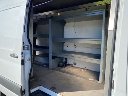 Used 2019 Freightliner Sprinter 170 image 8
