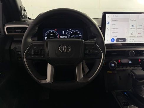 New 2026 Toyota 4Runner 4WD image 16