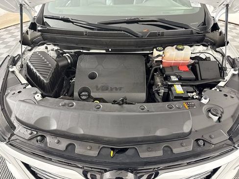 Used 2023 Buick Enclave Essence FWD image 28