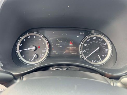 Certified 2020 Toyota Highlander XLE AWD/4WD image 25
