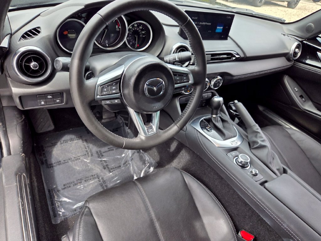 Used 2024 MAZDA MX-5 Miata Grand Touring RWD image 9