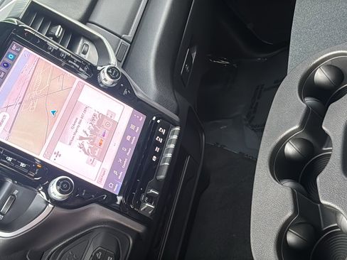 New 2026 RAM 2500 Big Horn AWD/4WD image 34