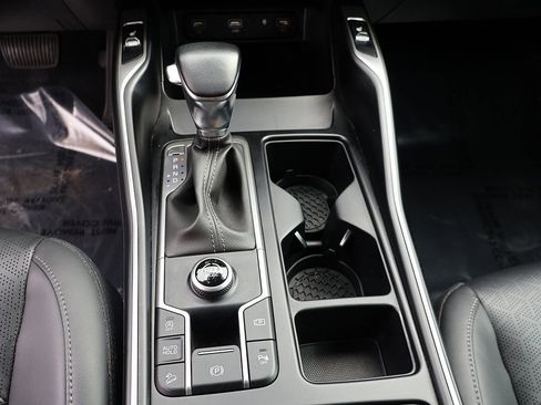 Used 2022 Kia Sorento EX w/ Panoramic Sunroof Package image 55