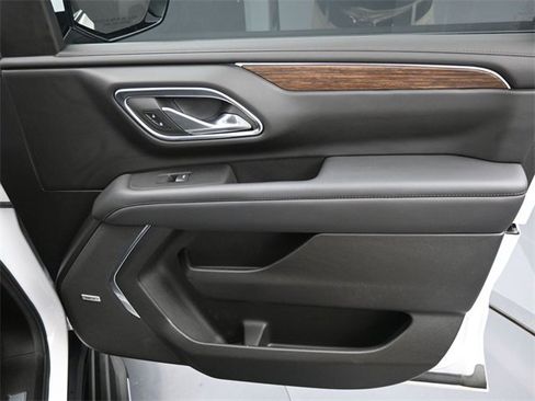 Used 2024 Chevrolet Tahoe High Country image 21