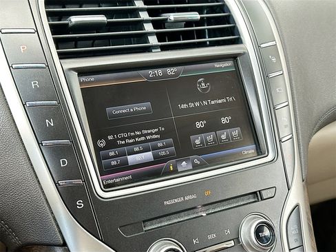 Used 2016 Lincoln MKX Reserve w/ Technology Package image 15