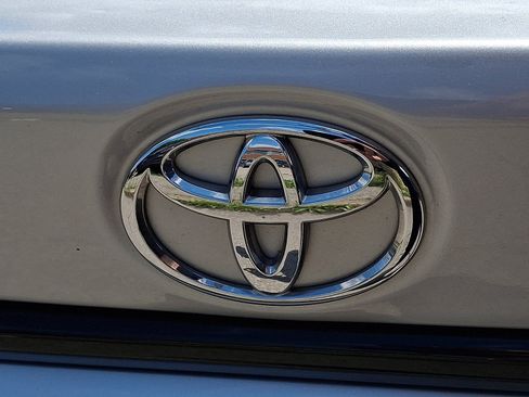 Used 2024 Toyota Corolla LE FWD image 28
