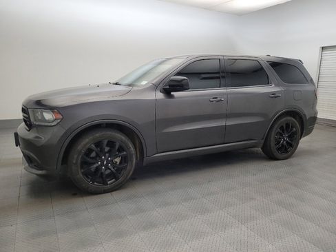Used 2020 Dodge Durango SXT RWD image 2