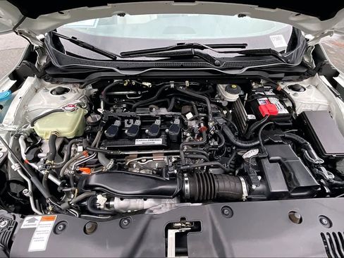 Used 2016 Honda Civic Touring image 12